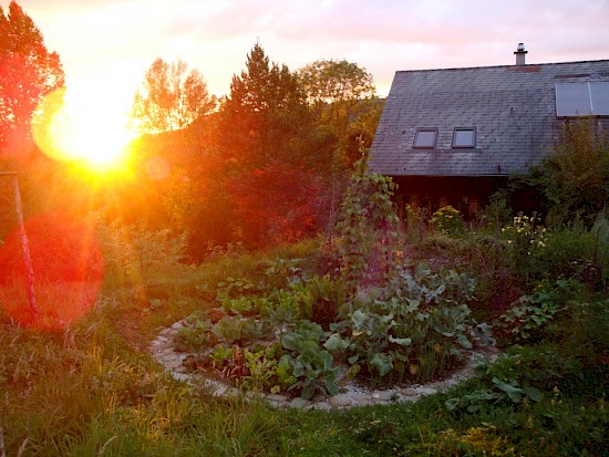 Sonnenfalle / Runder Garten